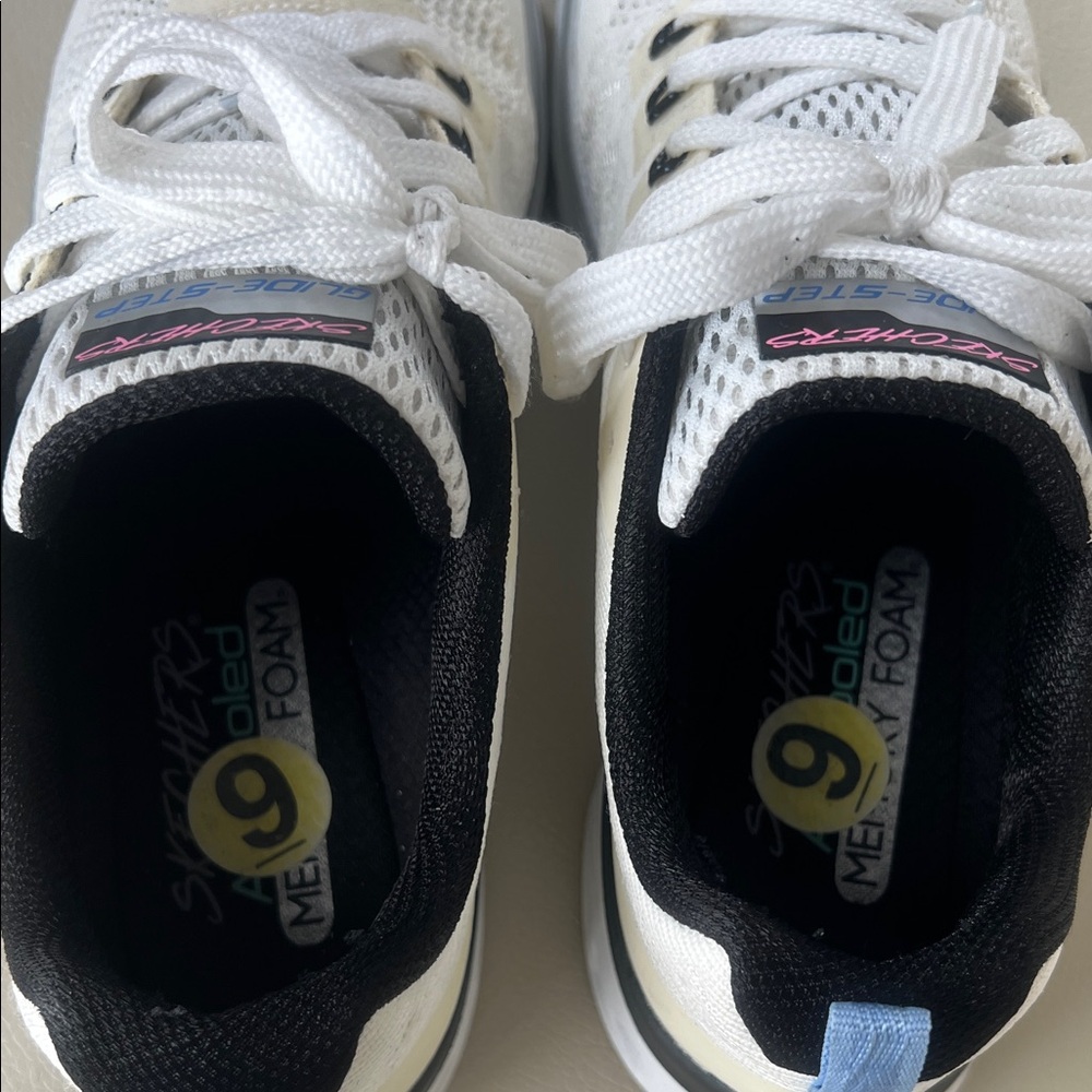 sketcher GLIDE-STE women’s shoes,RUN//TRAIN, memory foam, new style size 9 - Picture 6 of 14
